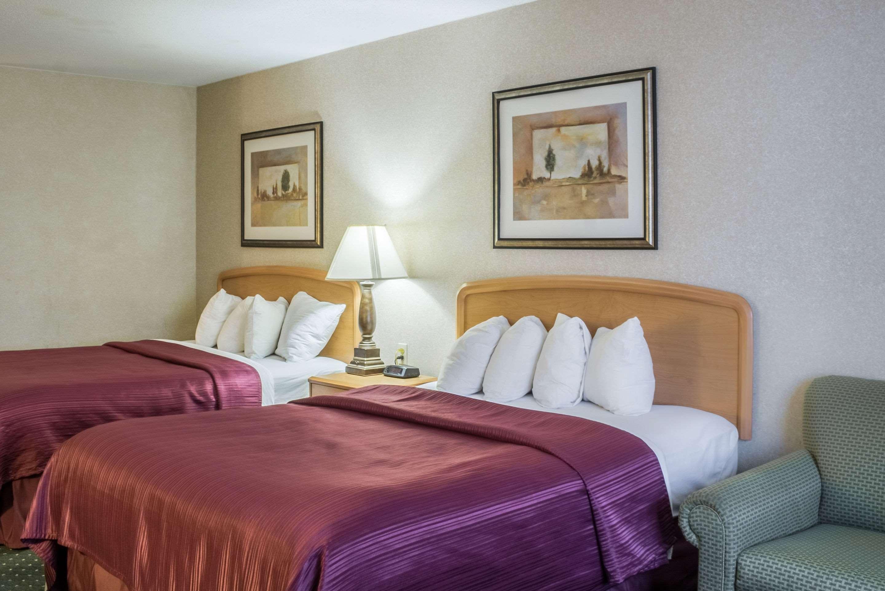 סו פולס Quality Inn & Suites South מראה חיצוני תמונה