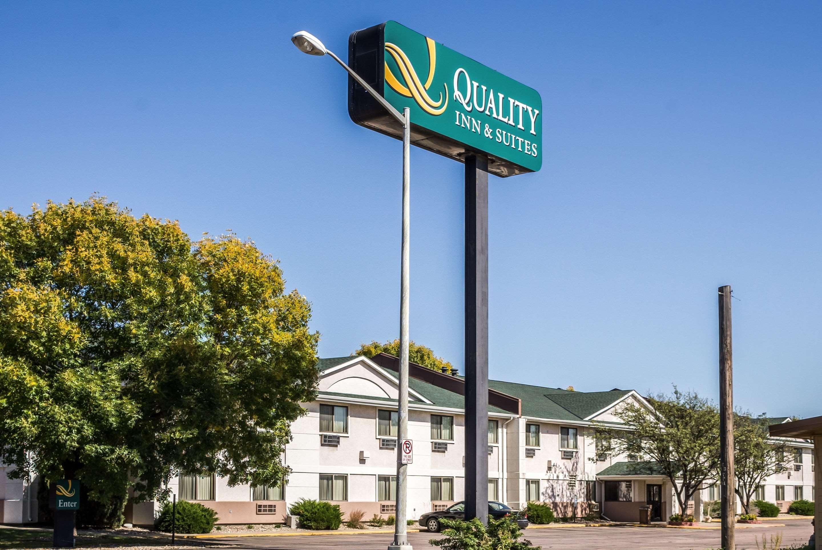 סו פולס Quality Inn & Suites South מראה חיצוני תמונה