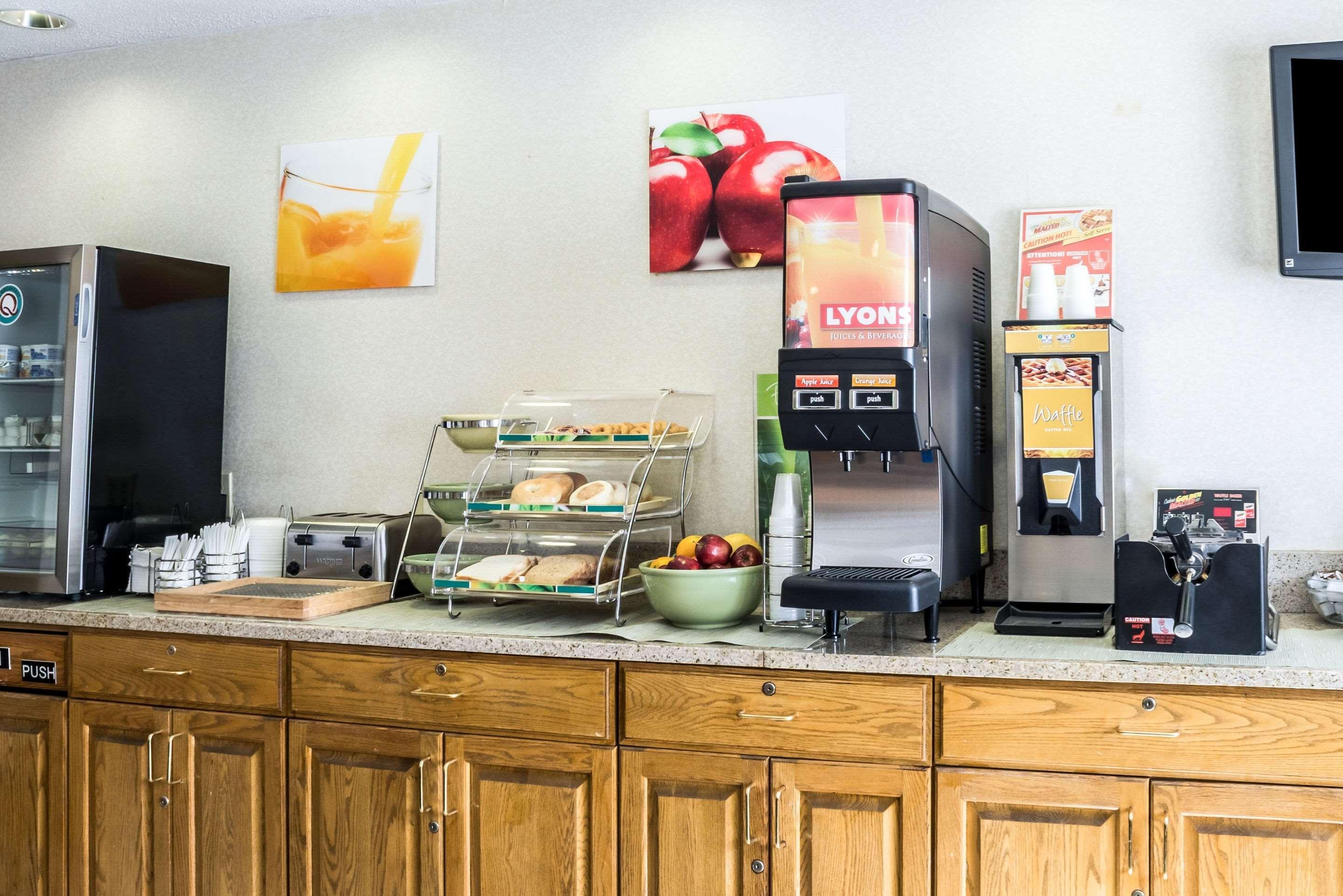 סו פולס Quality Inn & Suites South מראה חיצוני תמונה