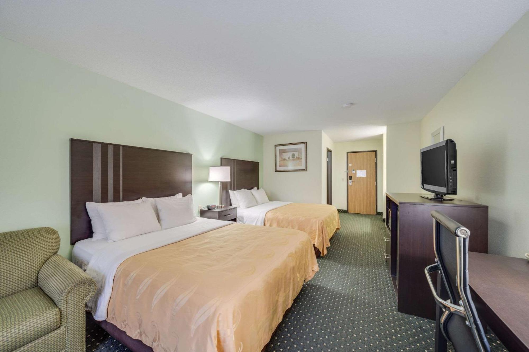 סו פולס Quality Inn & Suites South מראה חיצוני תמונה